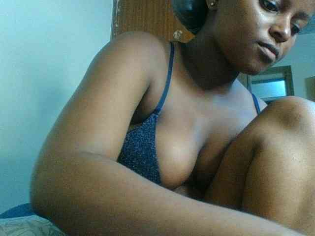 Kishylovee webcam