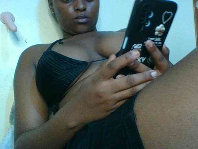 Kishylovee webcam