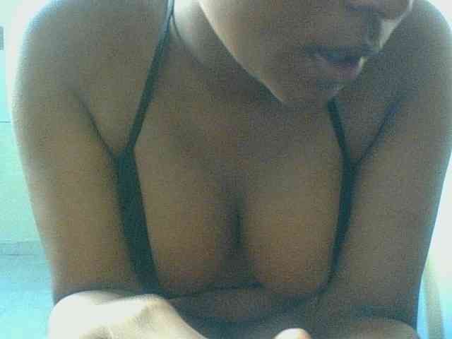 Kishylovee webcam