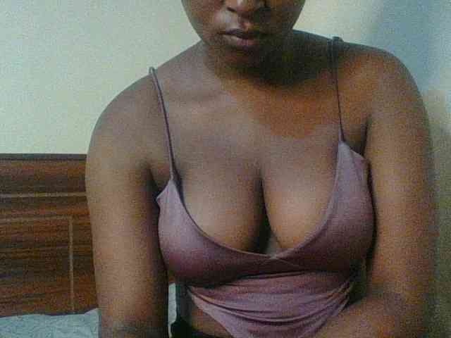 Kishylovee webcam