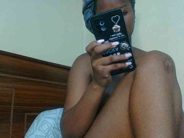 Kishylovee webcam