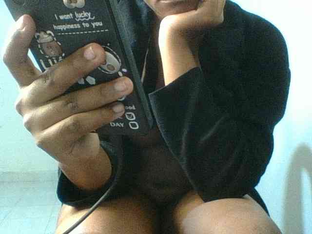 Kishylovee webcam