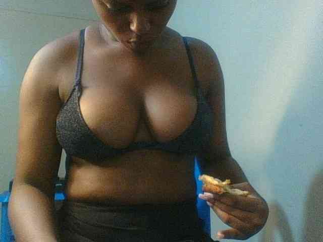 Kishylovee webcam