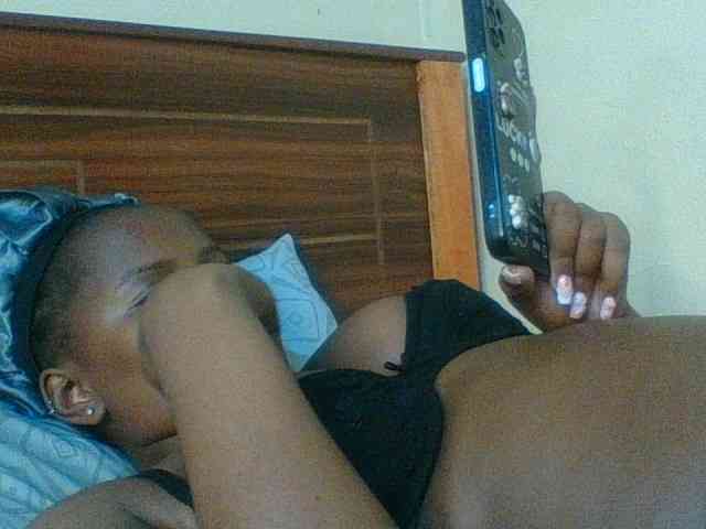Kishylovee webcam