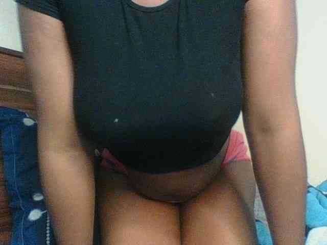 Kishylovee webcam