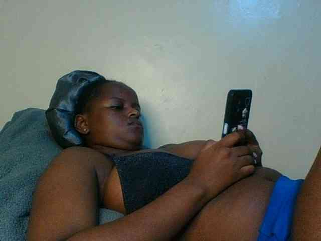 Kishylovee webcam