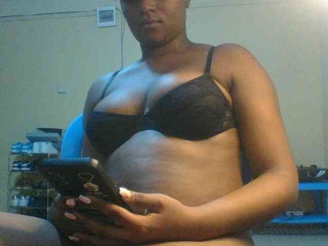 Kishylovee webcam