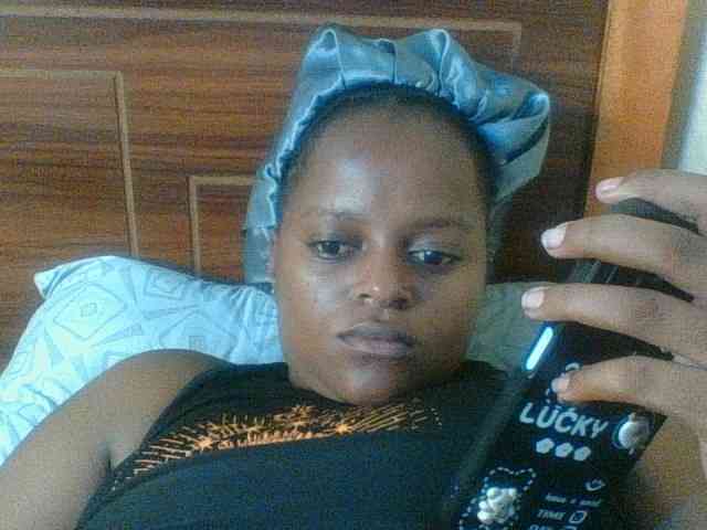 Kishylovee webcam