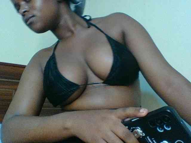 Kishylovee webcam