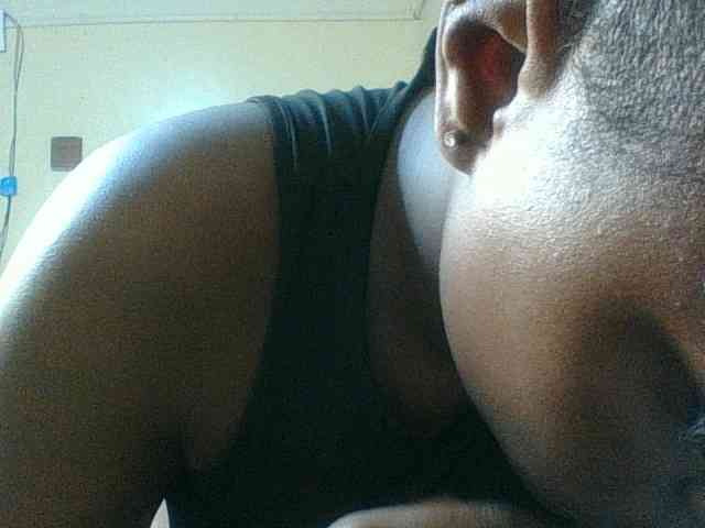 Kishylovee webcam