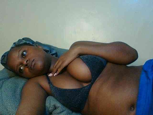 Kishylovee webcam