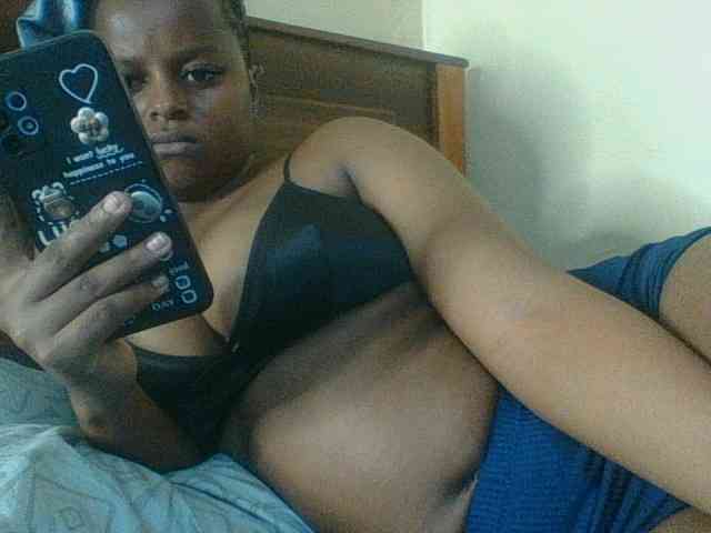 Kishylovee webcam