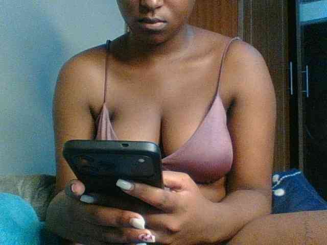 Kishylovee webcam