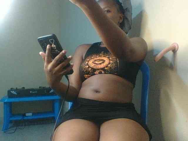 Kishylovee webcam