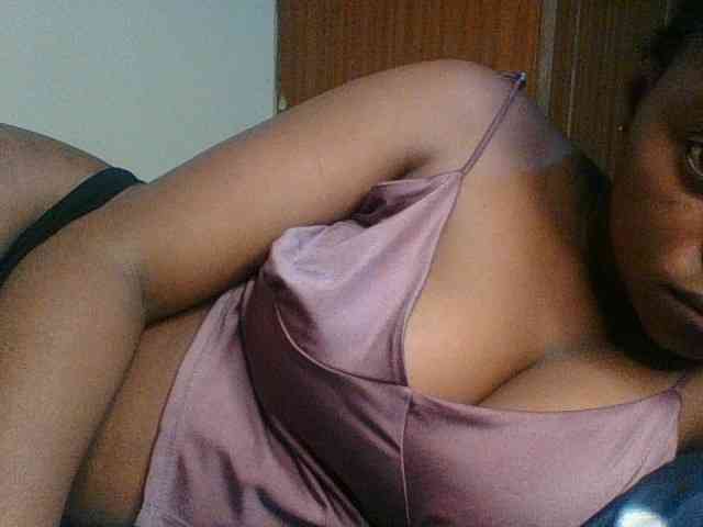 Kishylovee webcam