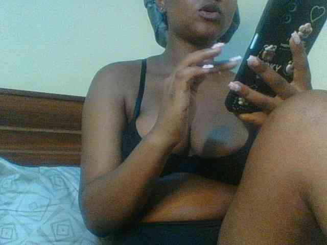 Kishylovee webcam