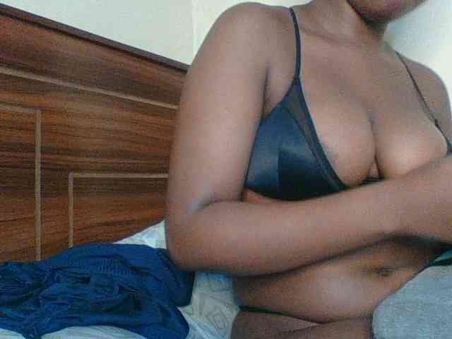 Kishylovee webcam