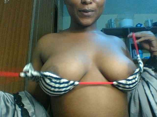 Kishylovee webcam