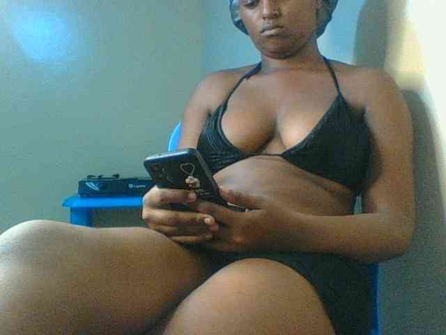 Kishylovee webcam
