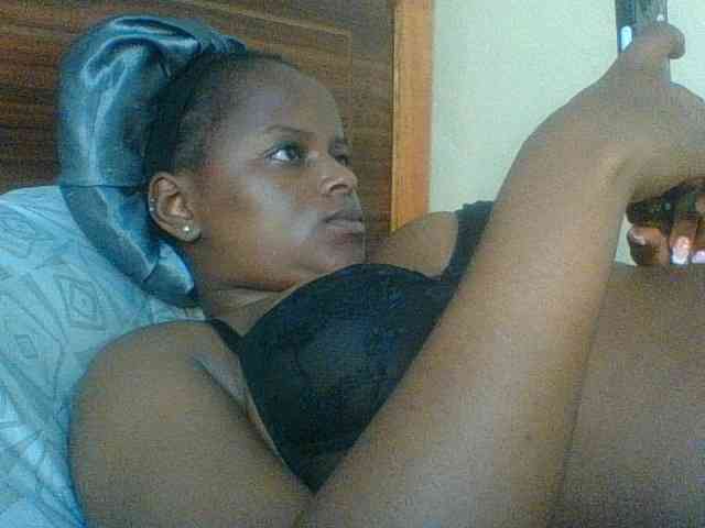 Kishylovee webcam