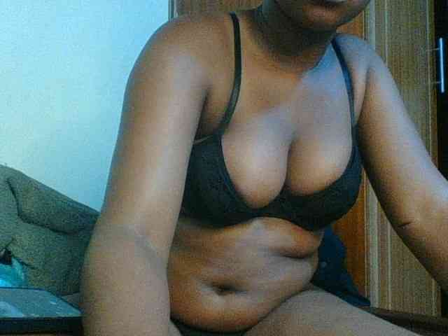 Kishylovee webcam