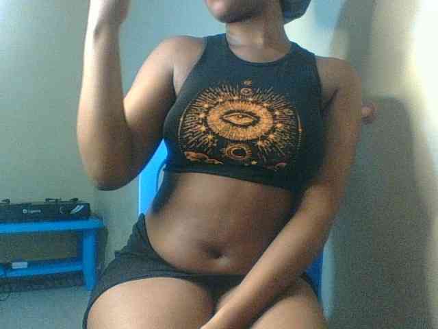 Kishylovee webcam