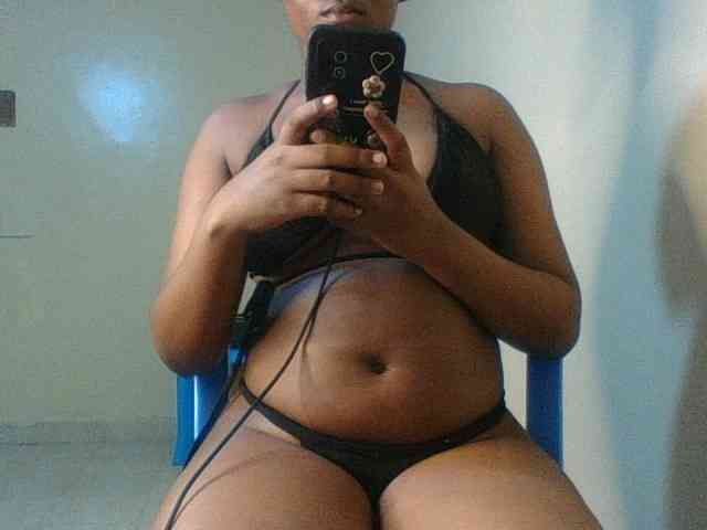 Kishylovee webcam