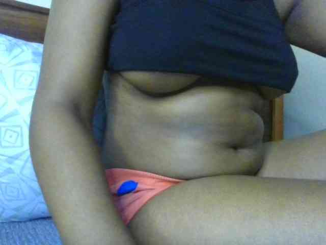 Kishylovee webcam