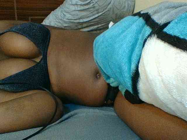 Kishylovee webcam