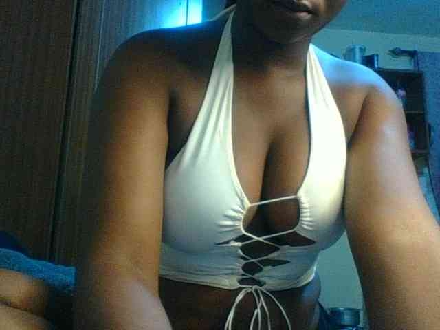Kishylovee webcam