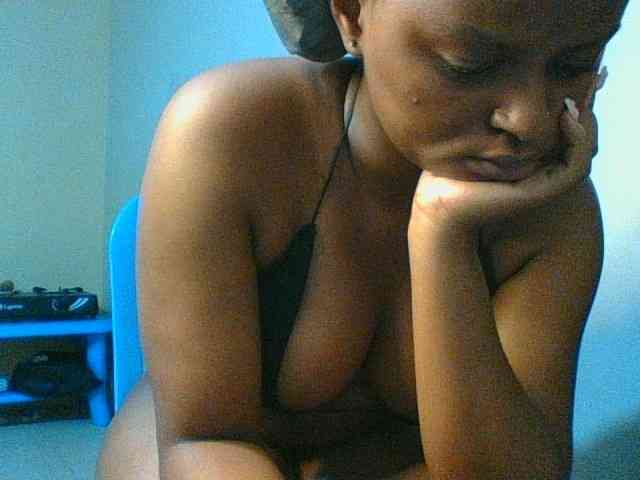 Kishylovee webcam