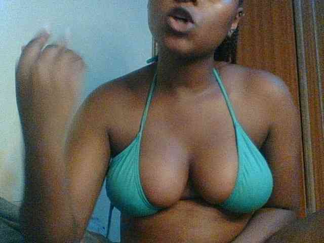 Kishylovee webcam