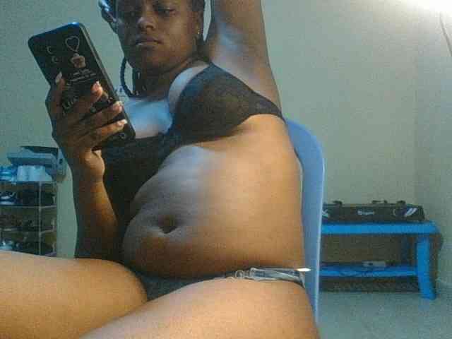 Kishylovee webcam
