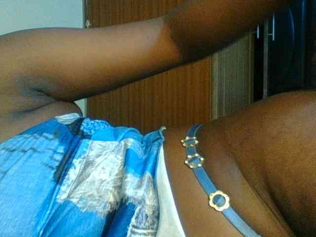Kishylovee webcam