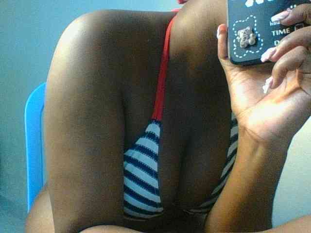 Kishylovee webcam