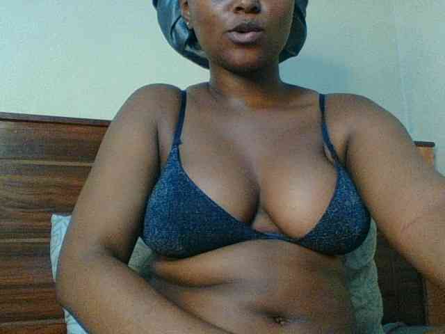 Kishylovee webcam