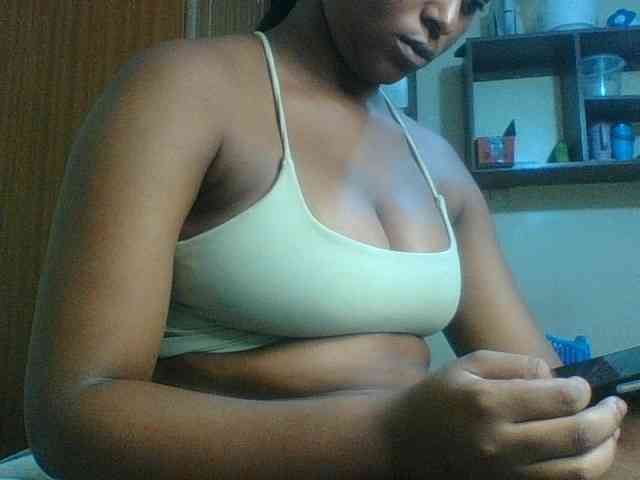 Kishylovee webcam
