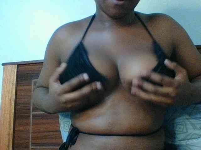 Kishylovee webcam