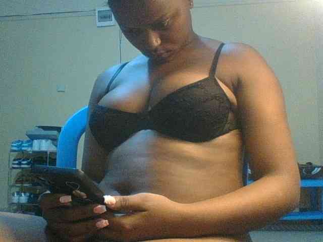 Kishylovee webcam