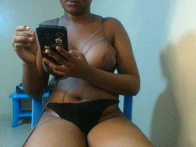 Kishylovee webcam