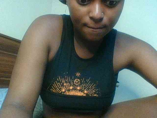 Kishylovee webcam