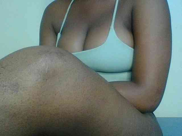 Kishylovee webcam