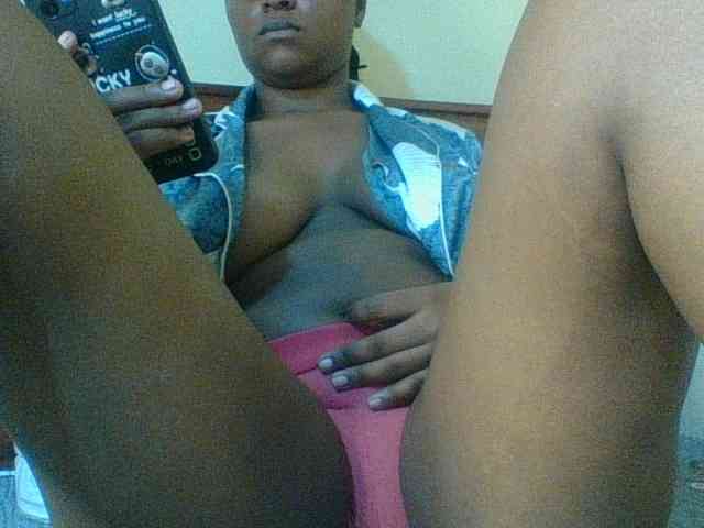 Kishylovee webcam