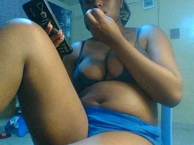 Kishylovee webcam