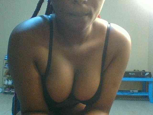 Kishylovee webcam