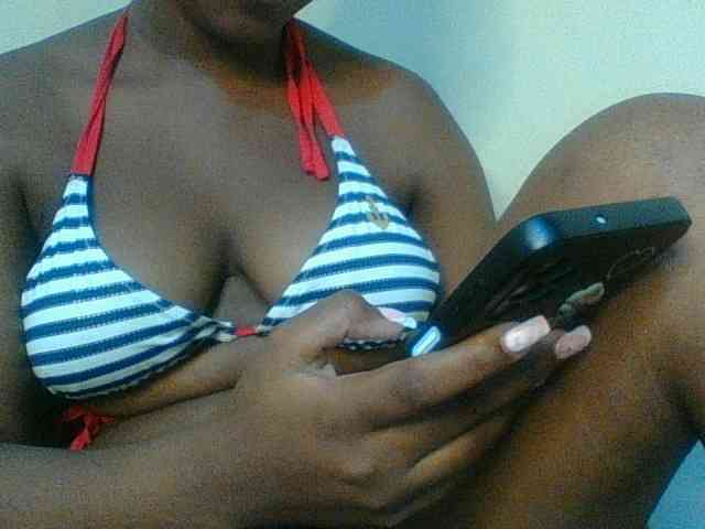 Kishylovee webcam