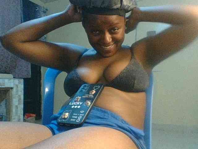 Kishylovee webcam
