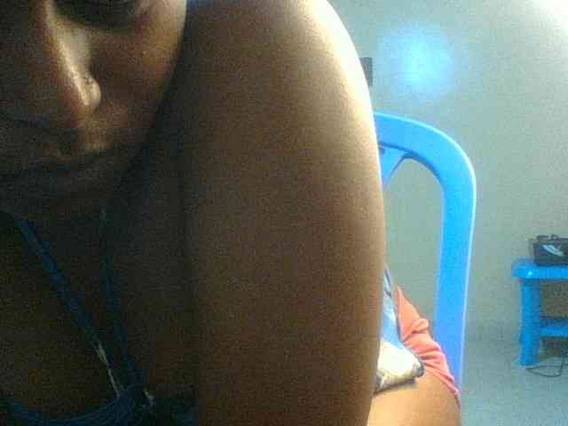 Kishylovee webcam