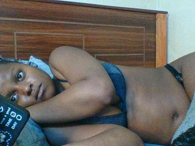 Kishylovee webcam