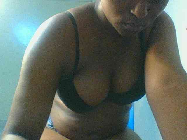 Kishylovee webcam